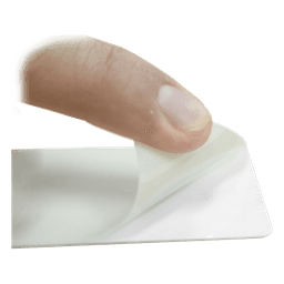 Tarjetas PVC Adhesivas / CR80 85.6 x 54 mm / Espesor 10 mil / Impresión Unilateral / Paquete 500 pzas