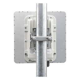 Radio PTP / 1.36 Gbps / 4.9-6.2 GHz / 802.11ac Wave 2 MU-MIMO 4x4 / Antena Integrada 23 dBi / IP66/67