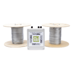 Kit de Cable Sensor Perimetral IRONCLAD / 305 m (1,000 ft) / 2 Zonas de 152 m (500 ft) / Detección por Análisis de Vibración / Tarjeta LPU400 Incluida / Calibración por Software