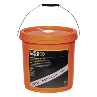 Cinta de Tracción Plana Prelubricada / 396 m (1300 pies) / Resistencia 816 kg / Cubeta con Tapa