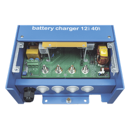 Cargador de Baterías / 12V 40A / 160-400 Ah / 90-265 VCA / Tres Salidas Aisladas / Uso Marino y Terrestre