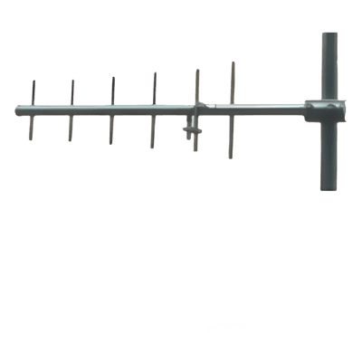 Antena base UHF, direccional de 6 elementos, rango de frecuencia 450 - 470 MHz, con ganancia de 10dB