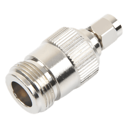 Adaptador Coaxial en Línea / SMA Macho Inverso a N Hembra / Frecuencia 18 GHz / Cuerpo Bronce Niquelado / Contacto Oro / Aislante Teflón