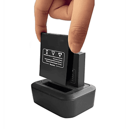 Base de Carga Dual para Baterías de Bodycam| Compatible con XMRX5V2| Diseño Compacto | Carga Rápida Dual |  Indicadores de Estado| Material ABS | No incluye Bateria.