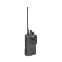 Radio portátil analógico UHF en rango de frecuencia de 450-520 MHz, 5 W de potencia de RF, 16 canales. Incluye: batería, cargador, antena, tapa de accesorios y clip.