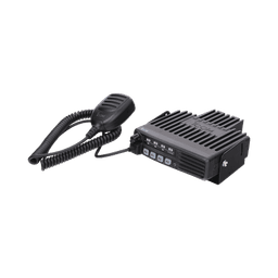 Radio Móvil Analógico en rango de frecuencia 136-174 MHz, 50 W de potencia de RF. Incluye micrófono, cable de corriente y bracket.