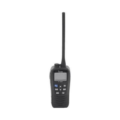 Radio portátil marino color negro, 5 W de potencia RF, 0.5 W de salida de audio, flotante, sumergible IPX7, Tx: 156.025-157.425MHz, Rx: 156.050-163.275MHz , incluye batería de 1500mAh, cargador, antena clip y correa de mano