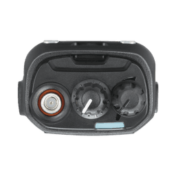 Radio portátil UHF 400-470 MHz, Analógico, 5 Watts, 64 Canales, GPS, IP55, MIL-STD-810, Inc. antena, batería, cargador y clip