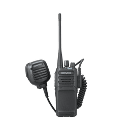 Radio portátil UHF 450-520 MHz, Digital NXDN-Analógico, 5 Watts, 64 Canales, Roaming, Encriptación, GPS, Inc. antena, batería, cargador y clip
