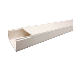Canaleta TMK-4577 Color Blanco de PVC rígido Auto Extinguible, para uso en interiores, con un largo de 2.5 metros (5500-01250)