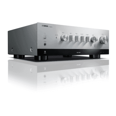 Receptor Estereo / Baja Impedancia / 100w por canal / Compatible con MusicCast / Color Plata