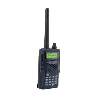 Transceptor VHF de Avanzado Diseño con Rango de Frecuencia de TX: 144-148 MHz y RX: 136-174 MHz,5 Watts de Potencia.